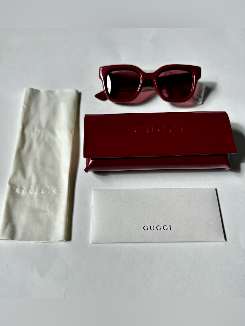 New! Gucci Butterfly Sunglasses In Red